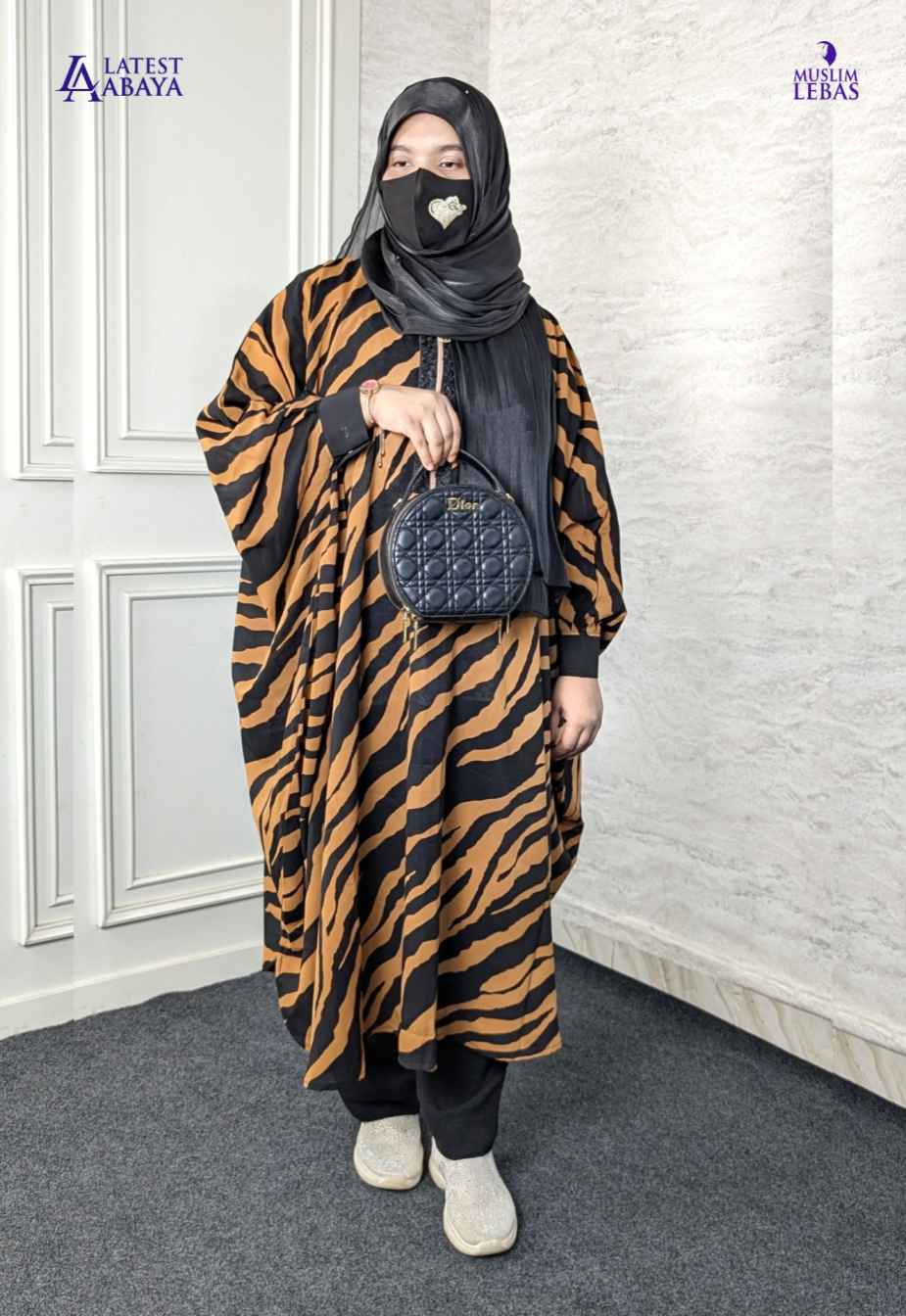 Burberry Short Cape । Tiger Print